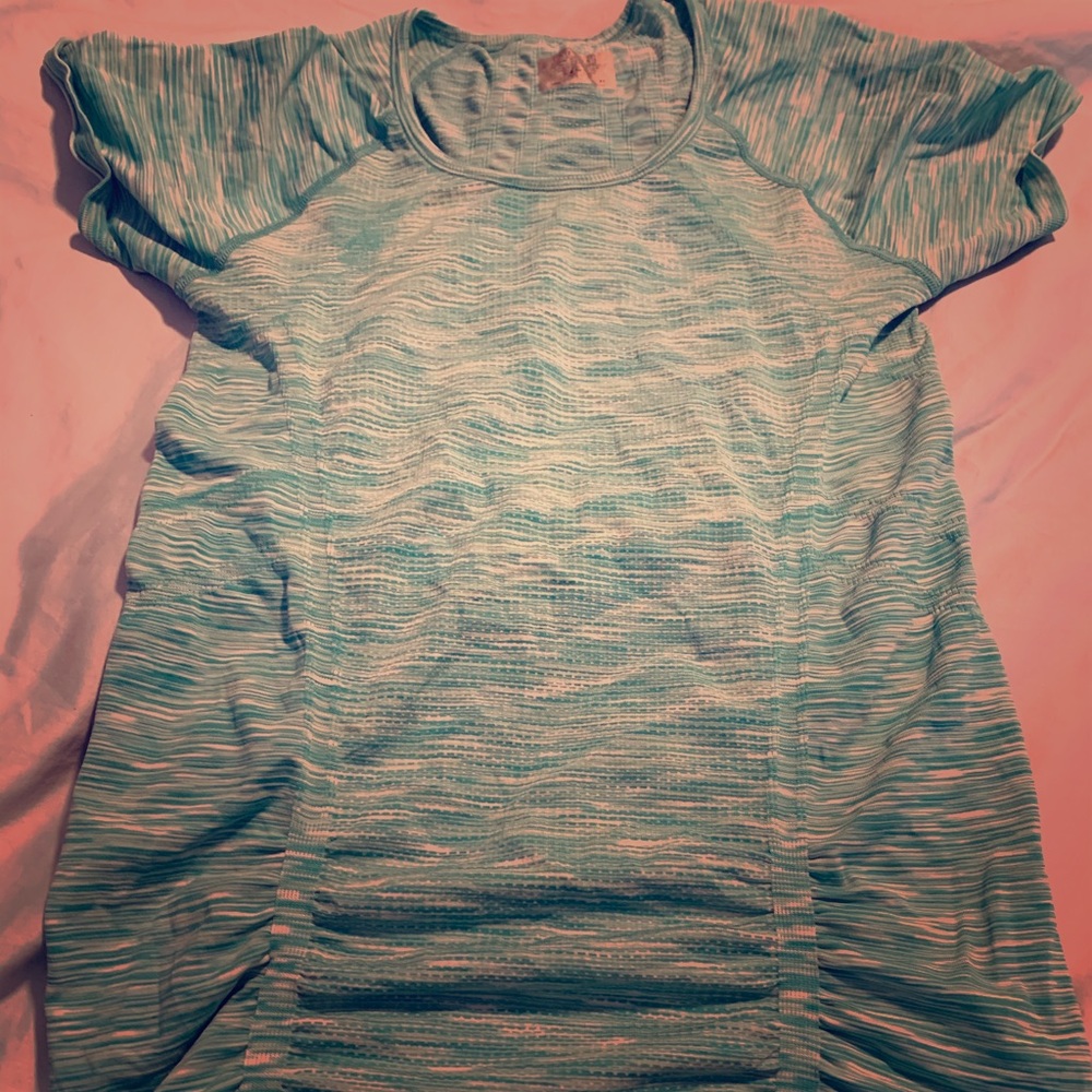 Athleta Side Ruched s/s shirt